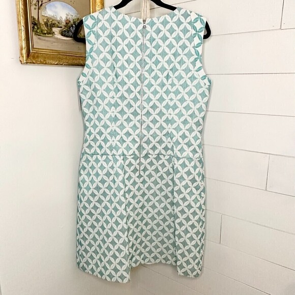 Phoebe Couture Sleeveless Drop Waist Pleat Jacquard Sheath Dress NWT Size 12 - Picture 2 of 7